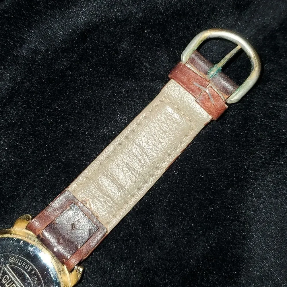 Vintage GUESS 1991 Unisex Art Deco Style Watch Roman Numerals &‎ Dots Dial